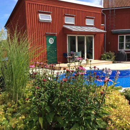 Villa Sikvaegen Örebro Exterior foto
